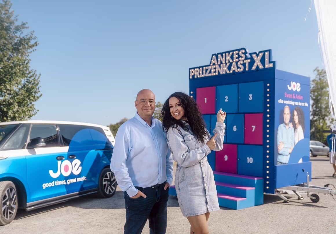 Vertrouwde stemmen en Anke’s XL Prijzenkast: JOE is klaar voor een bruisend najaar!