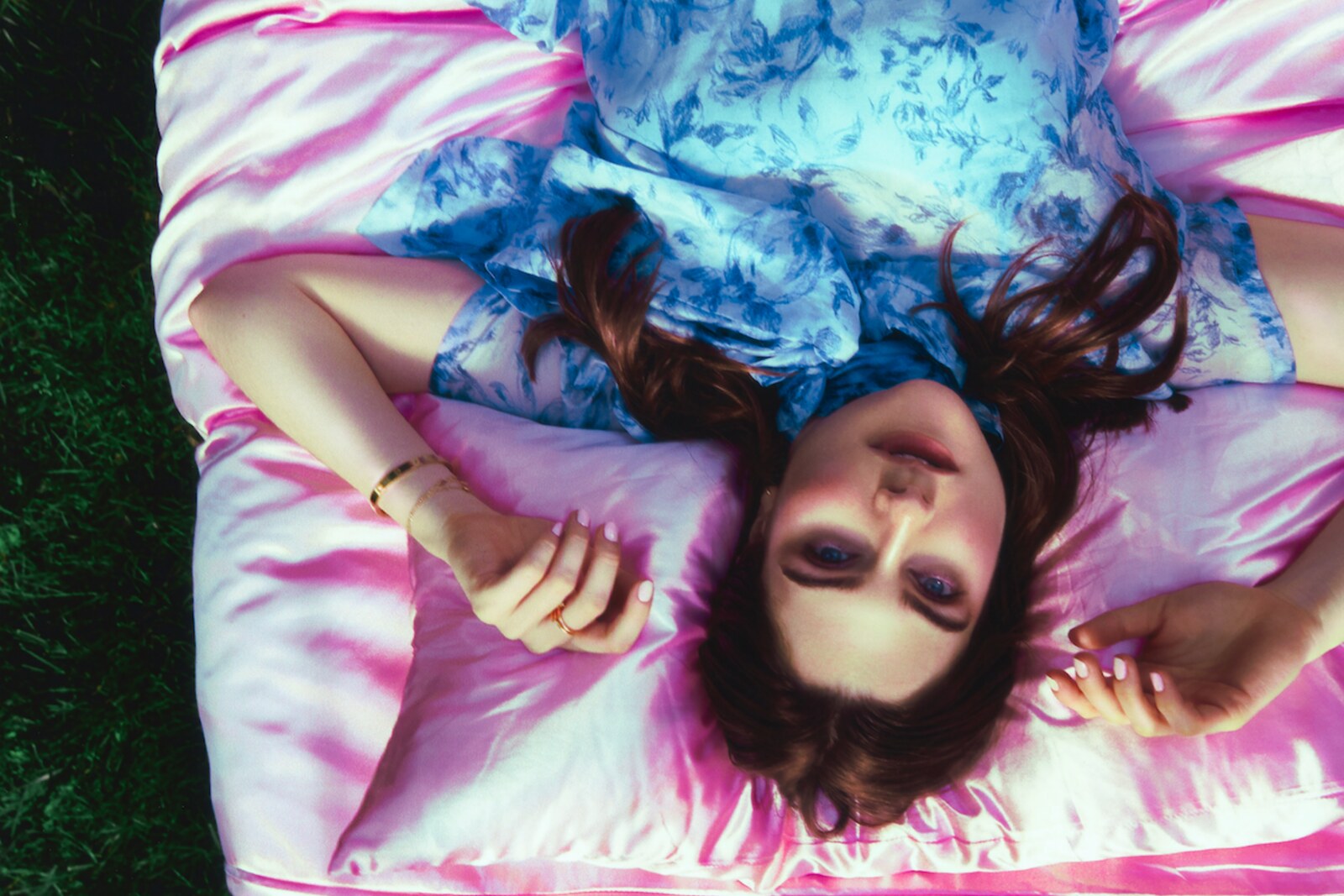 Maddie Regent Reveals New Single, "Sleeptalking"