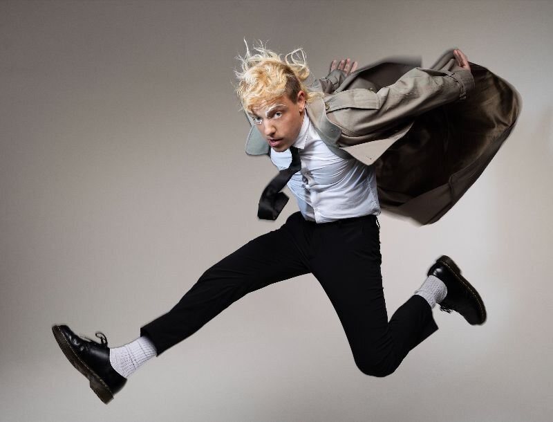 Robert DeLong releases 'soft boy