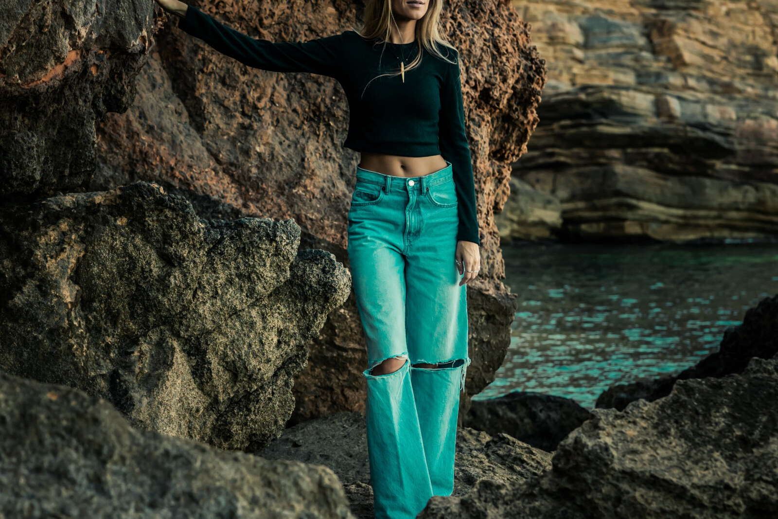 Nora En Pure Delivers Introspective Original 'Train Of Thoughts'