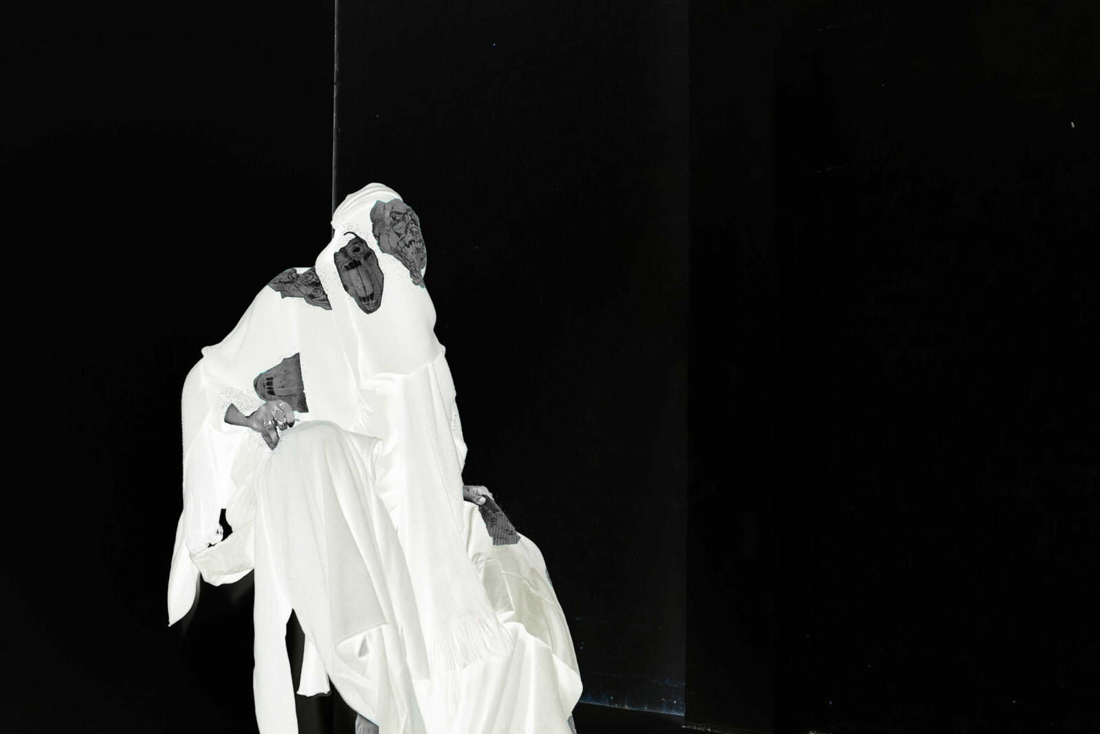 Youniss geremixt door Londens underground talent Seigfried Komidashi