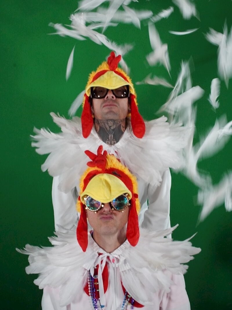 "Chicken! (Don't Cross the Road)" -Ridiculous new video & single from The Microphone Doctors & Doctor Noize