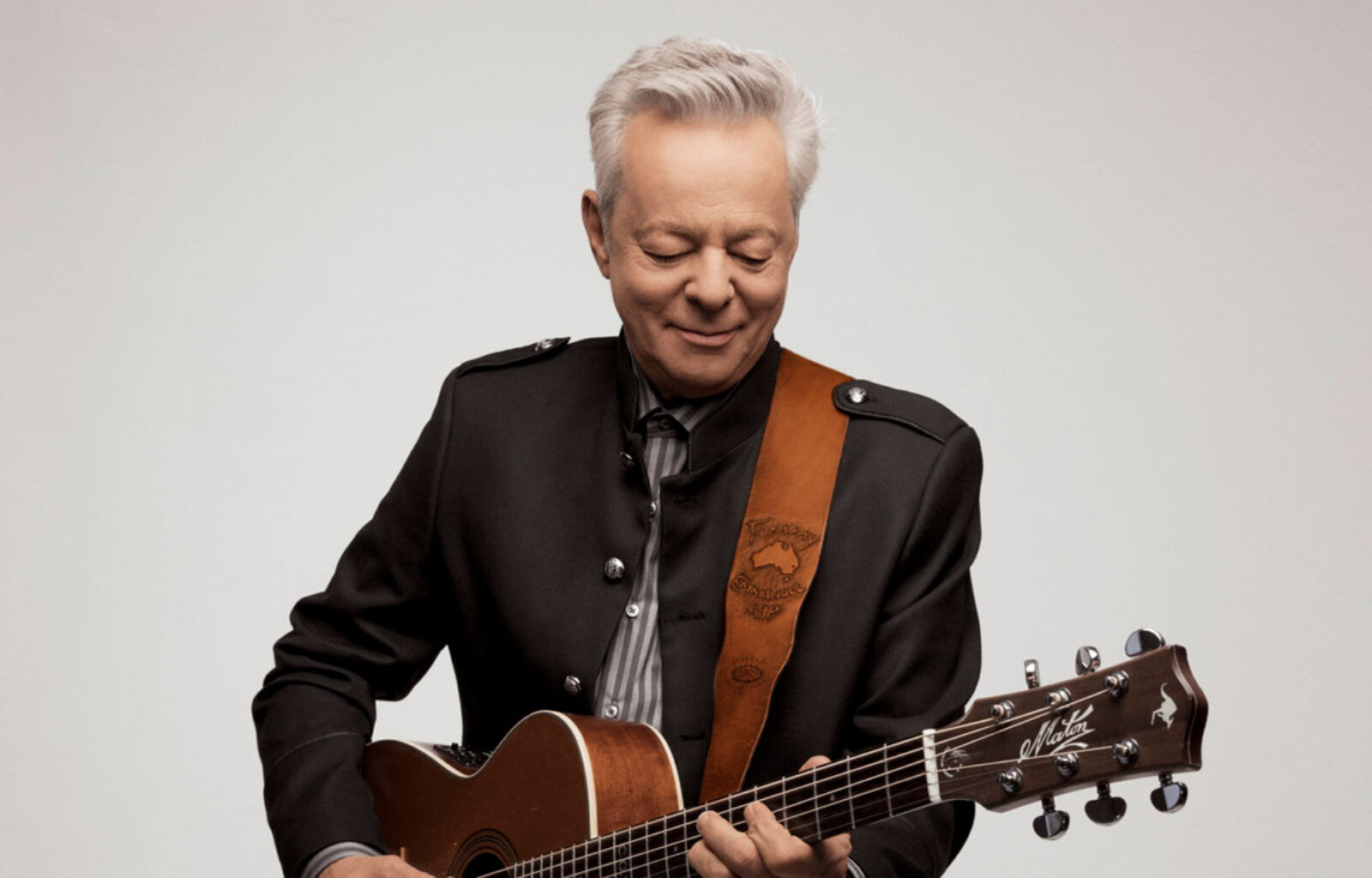 Australische gitarist Tommy Emmanuel komt op 24 februari 2025 naar De Roma in Antwerpen