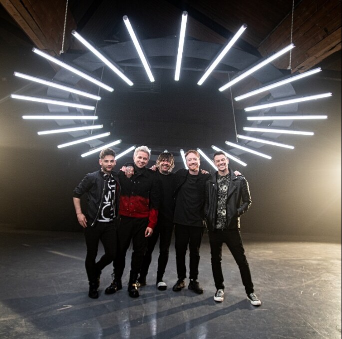 Call Me Amour's  Celebrate A "Good Day" With Single+Video Featuring Mikey Chapman (Mallory Knox) || Band Supporting Set It Off In Europe in Early 2025