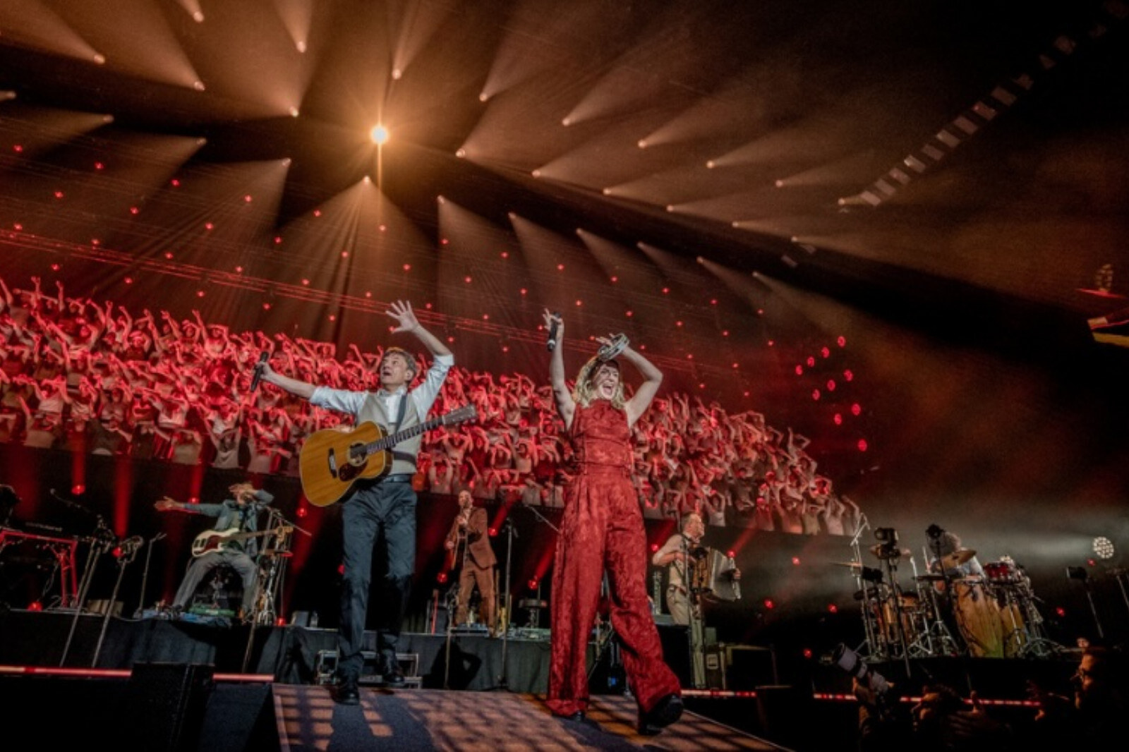 Bart Peeters Deluxe verovert opnieuw een uitverkochte Lotto Arena