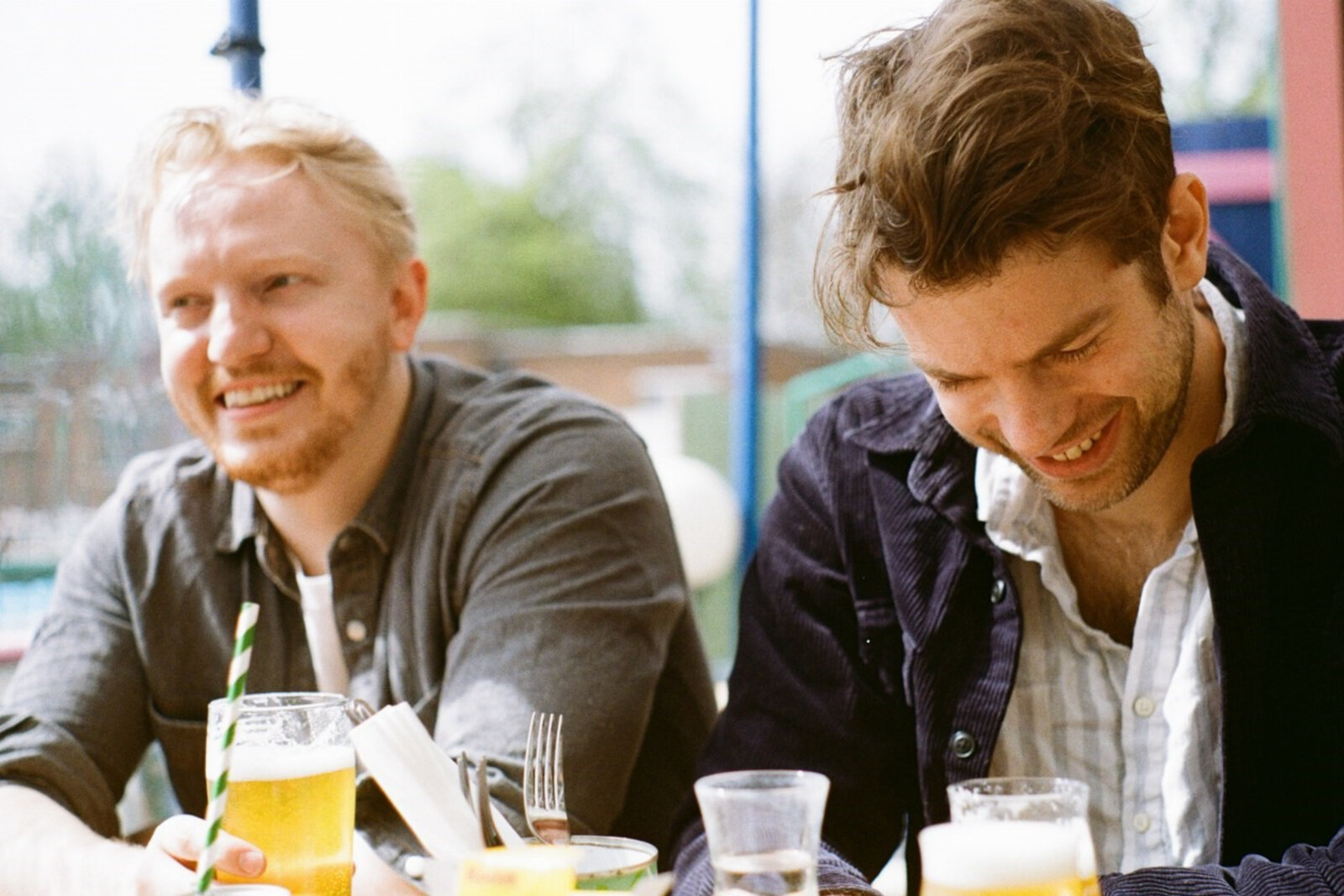 Arliston onthult titeltrack van debuutalbum: ‘Disappointment Machine’