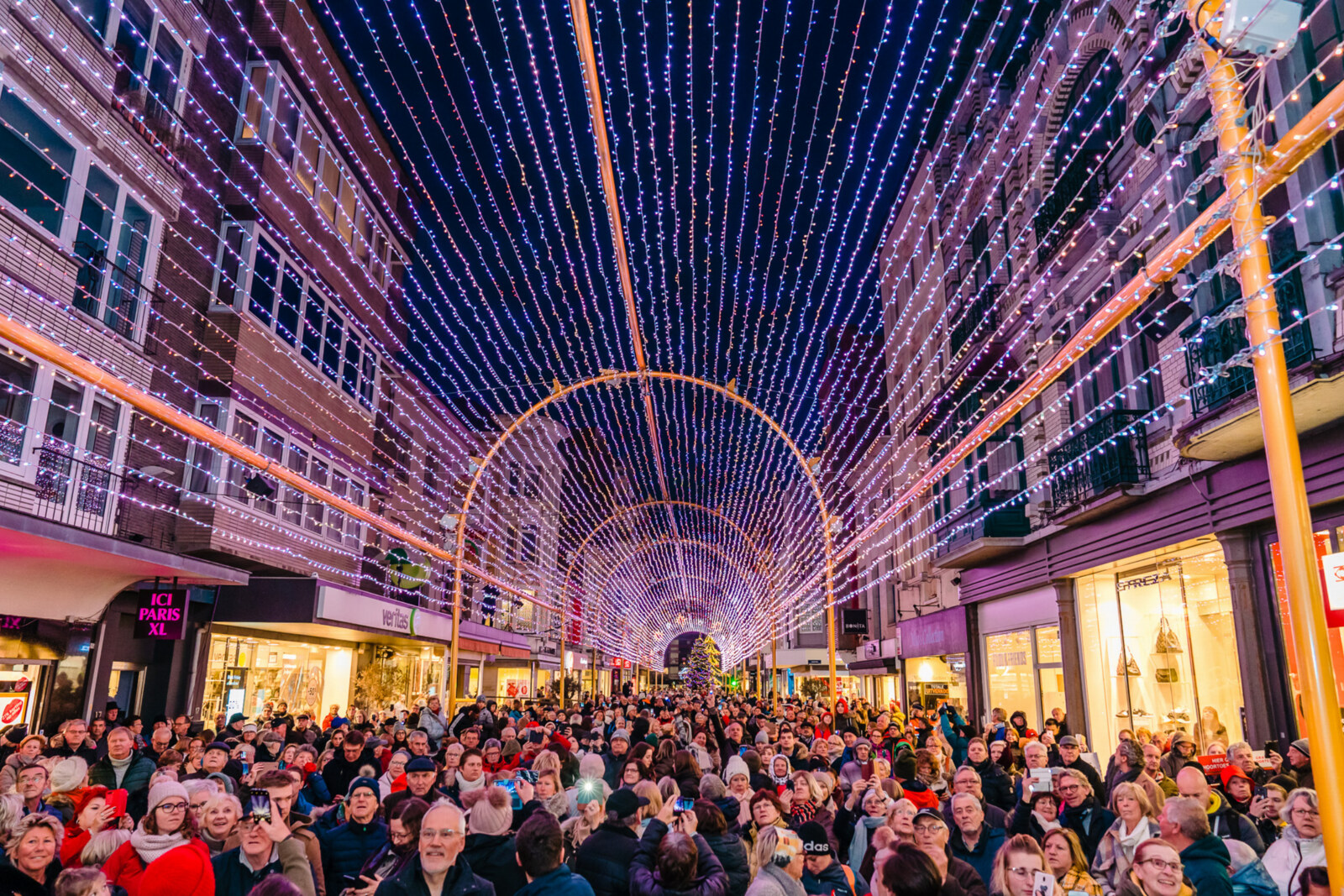 Oostende stelt eindejaarsvuurwerk uit naar zaterdag 4 januari en organiseert extra lichtshow