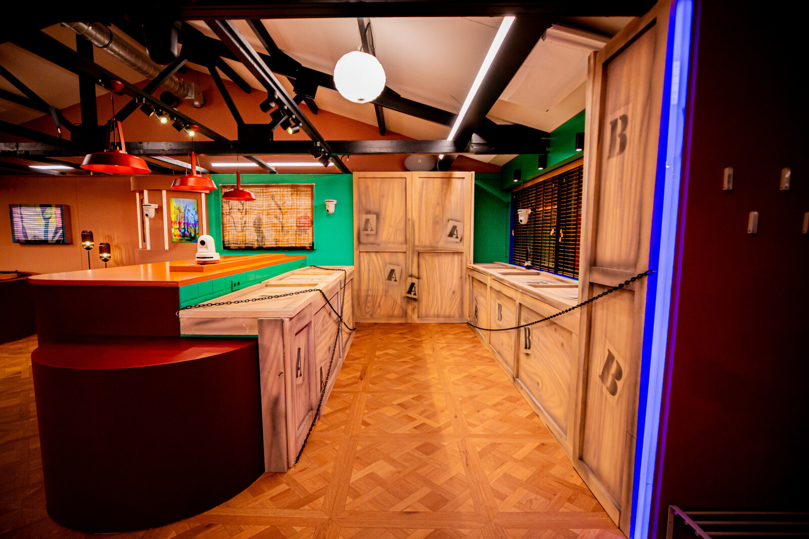 Big Brother zet comfort achter slot en grendel in het nieuwe huis