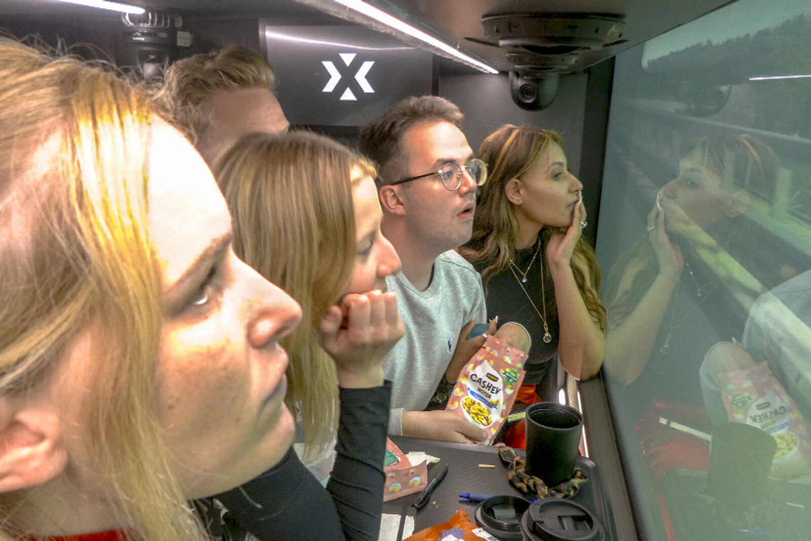 Anke krijgt alle macht in handen en speelt dubbel spel in Bestemming X