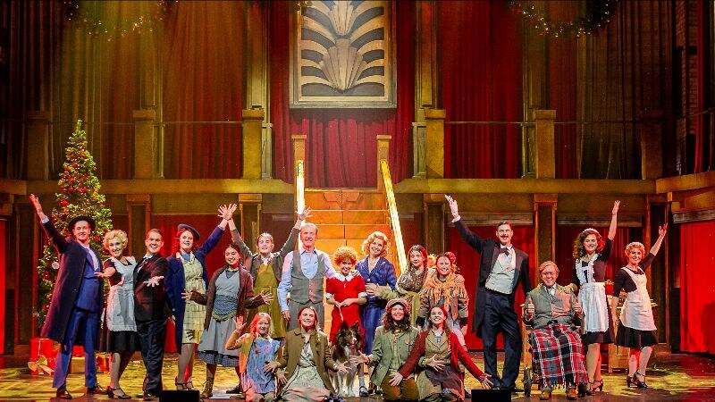 Annie De Musical steelt de show met sprankelende première