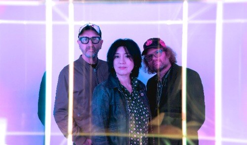 Miki Berenyi Trio lanceert de single 8the deadly sin en kondigt debuutalbum aan
