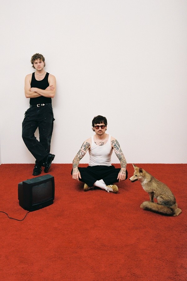 World’s First Cinema Release Hypnotic Single  “Paranoid” via Fearless Records