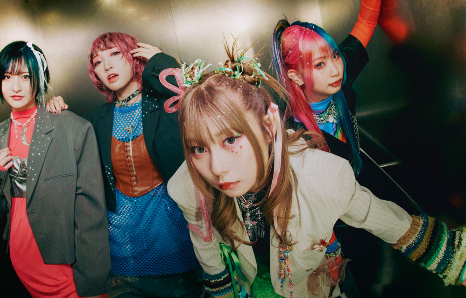 All-girl Japanse metalband HANABIE. op 9 november in de Ancienne Belgique in Brussel