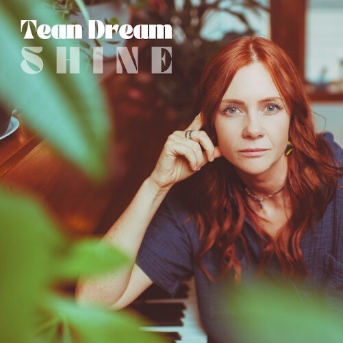 Tean Dream releases Shine