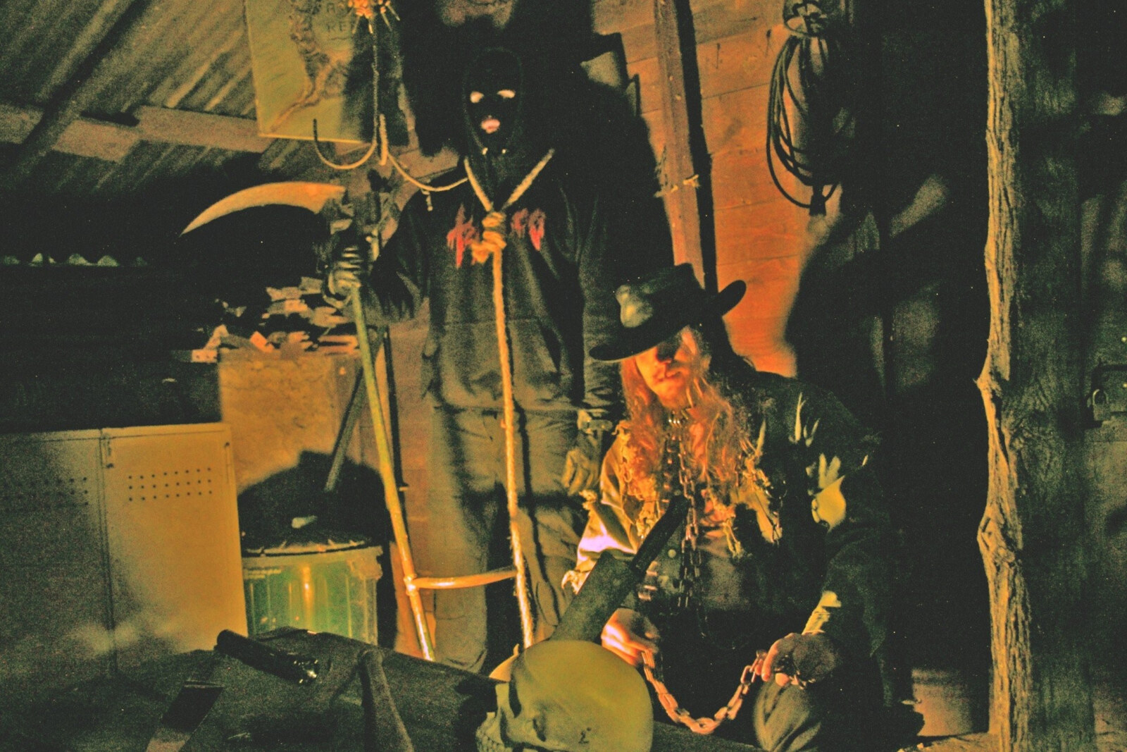 Tenebro: Italian horror death metal duo signs to Time To Kill Records – New CD Compilation "Uomo Mangia Uomo" out this summer!