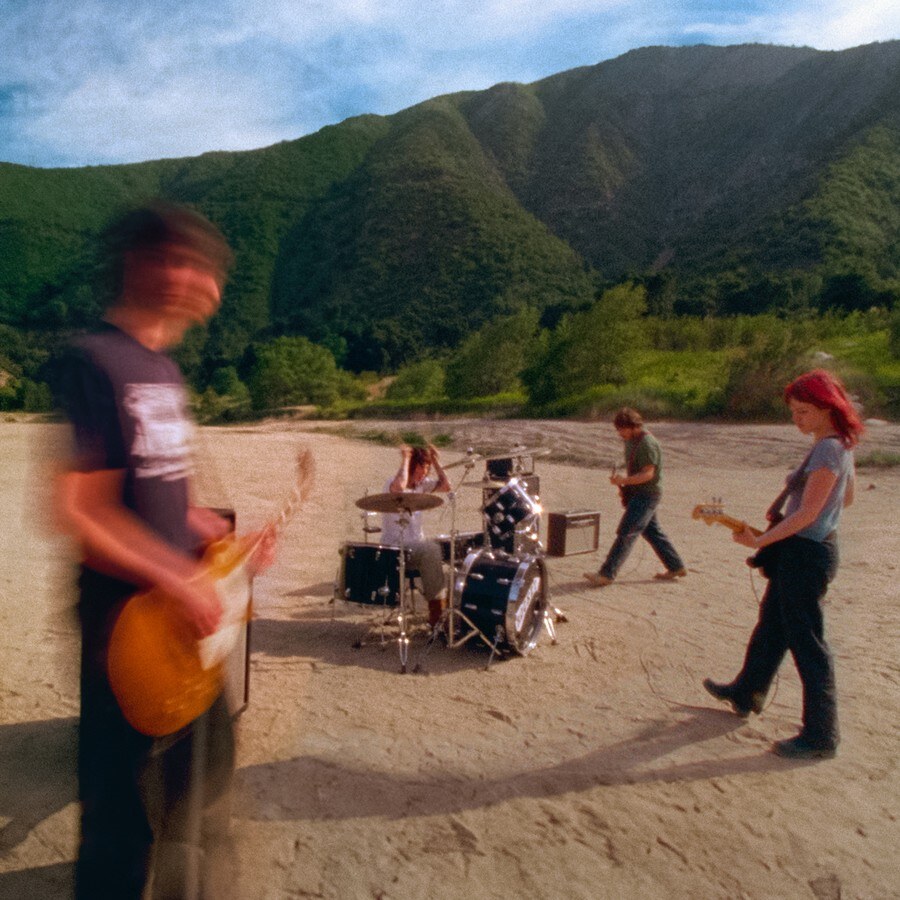 Hotly-tipped alt-rock band Rocket  shares new single 'Crossing Fingers'