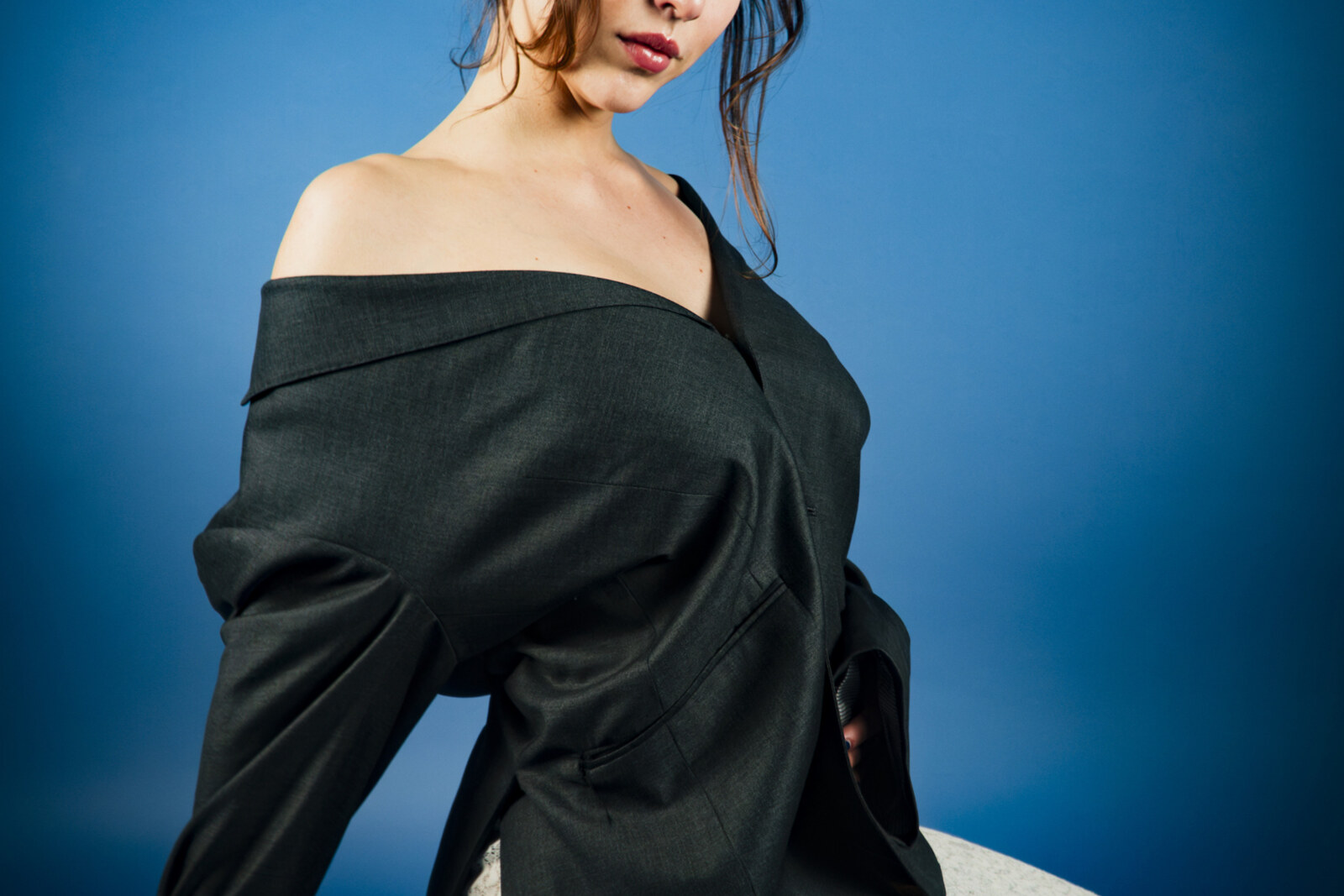 Ana Luna Delivers Introspective New Single "Can We Pretend We Just Met At A Bar?"