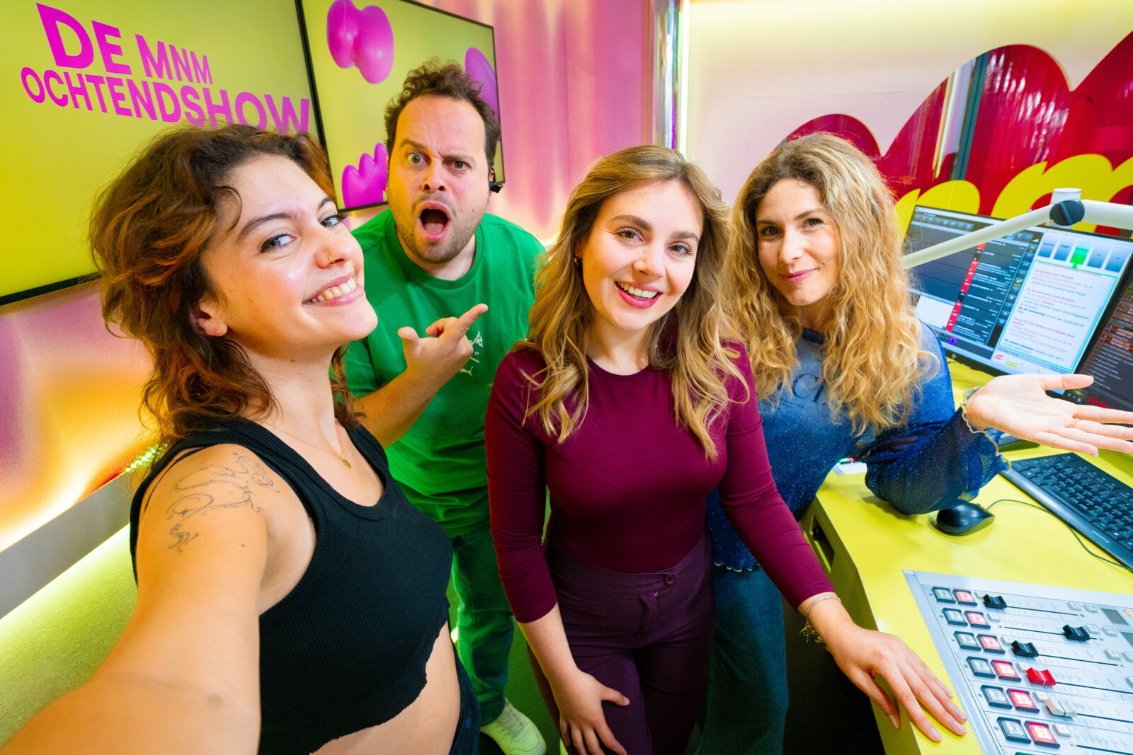 MNM zorgt voor één groots nostalgisch meezingfeest op Junior Eurosong The Party in Lotto Arena