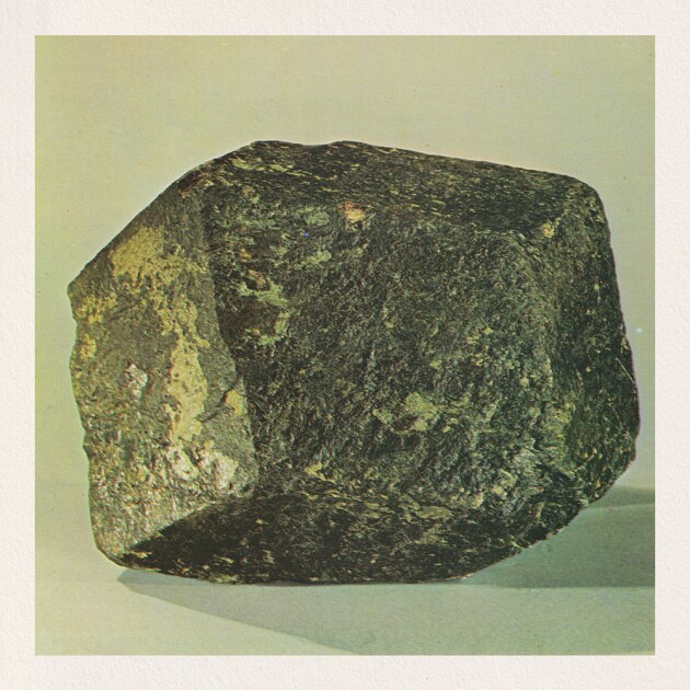 Danish instrumental rock trio Town Portal releases first single from new album 'Grindwork'