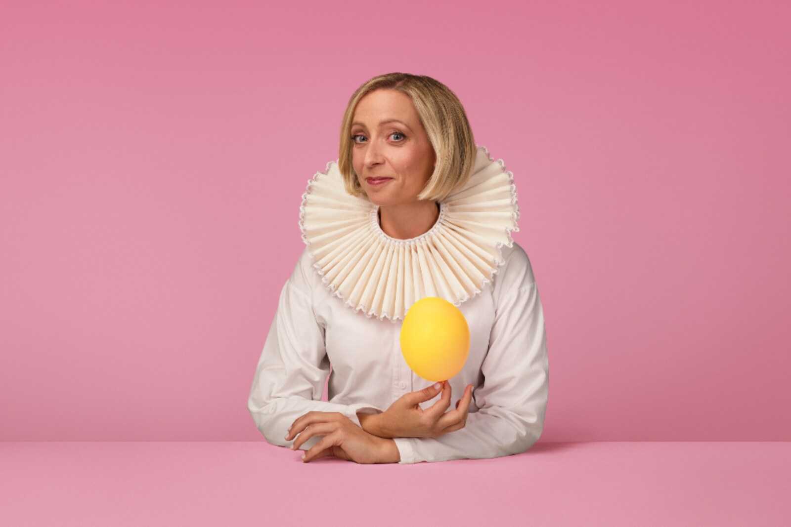 Sofie Lemaire maakt podiumdebuut met theatershow ‘Sofie verzint het niet’