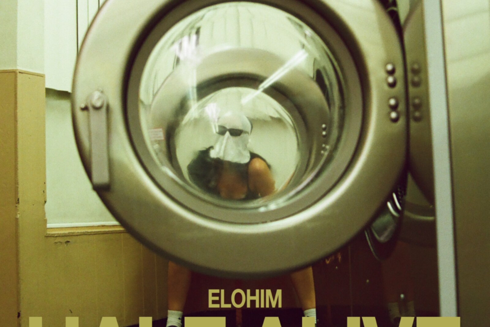 Elohim Battles With Intrusive Thoughts on Unflinchingly Raw, Experimental Bass-Fueled Dance Single "Half Alive" via Lost In Dreams Records - OUT NOW
