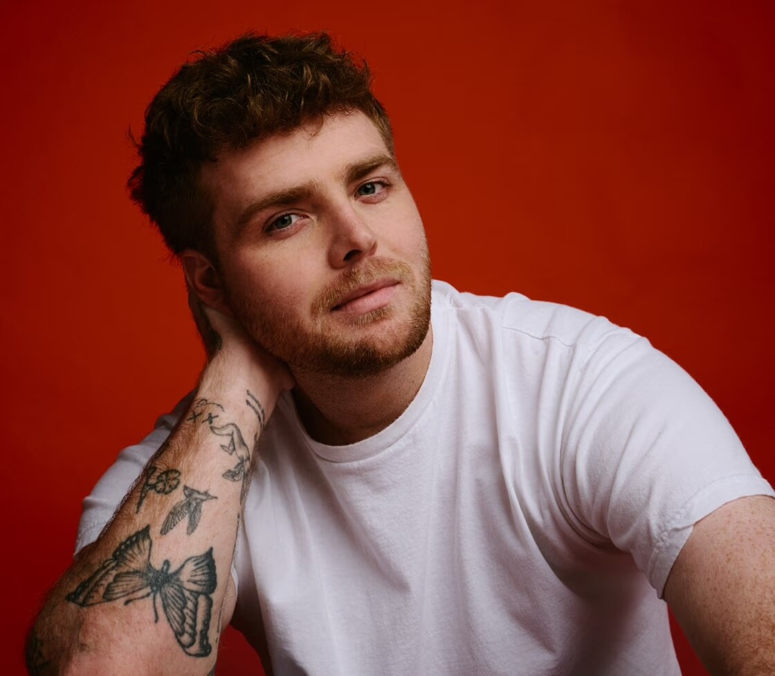 Alex Warren speelt op zaterdag 18 april 2026 in AFAS Dome