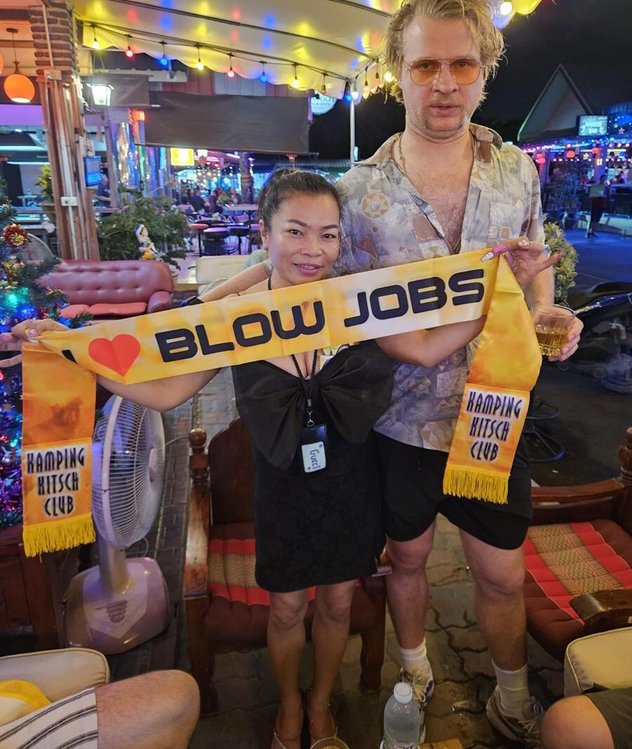 Kamping Kitsch Club strijkt, na twee uitverkochte recordedities in Nederland en België, op 9 december terug neer in Thailand