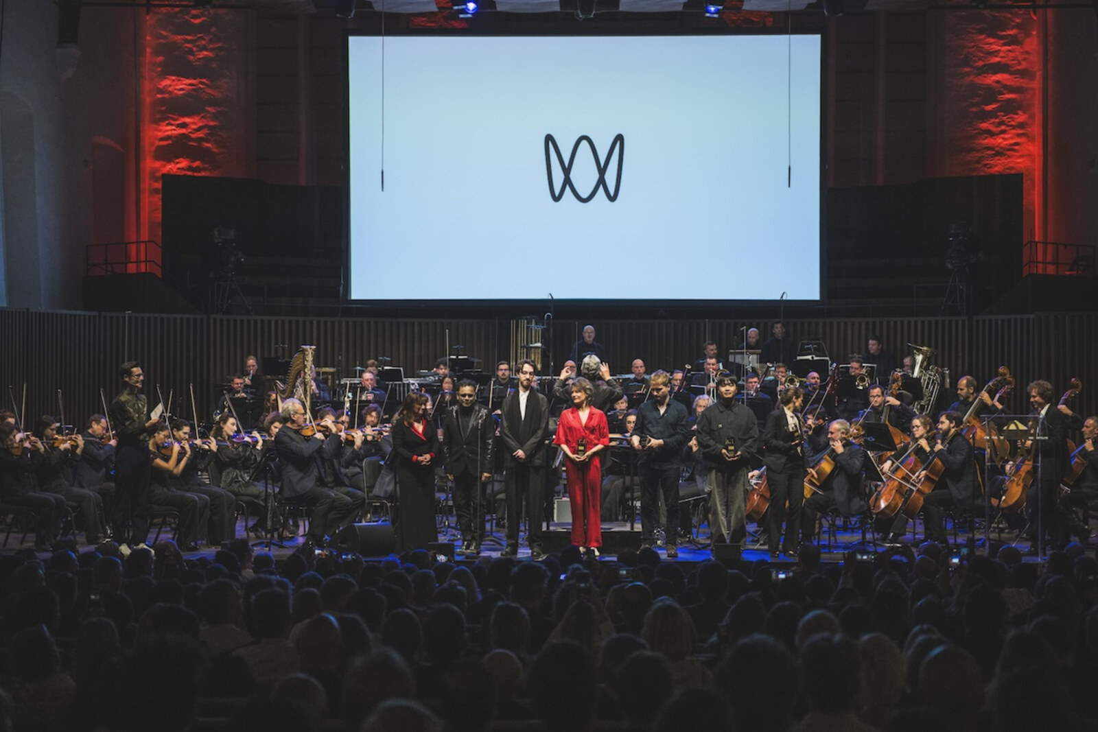 Volker Bertelmann en Daniel Blumberg bekroond op de 25ste World Soundtrack Awards