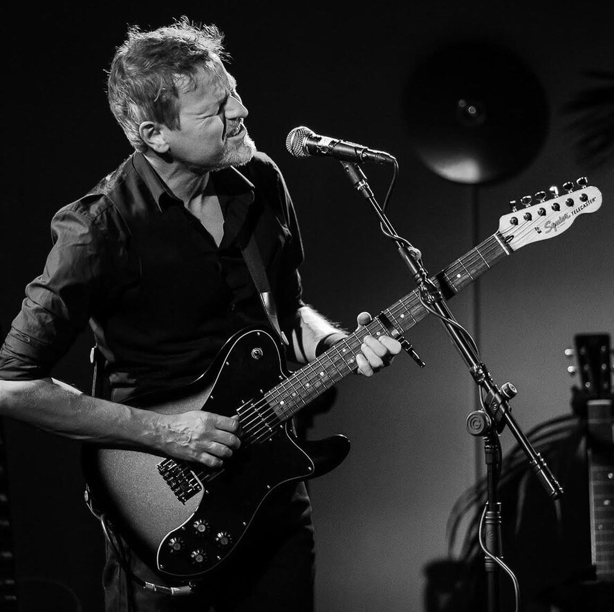 Tom McRae shares new single
