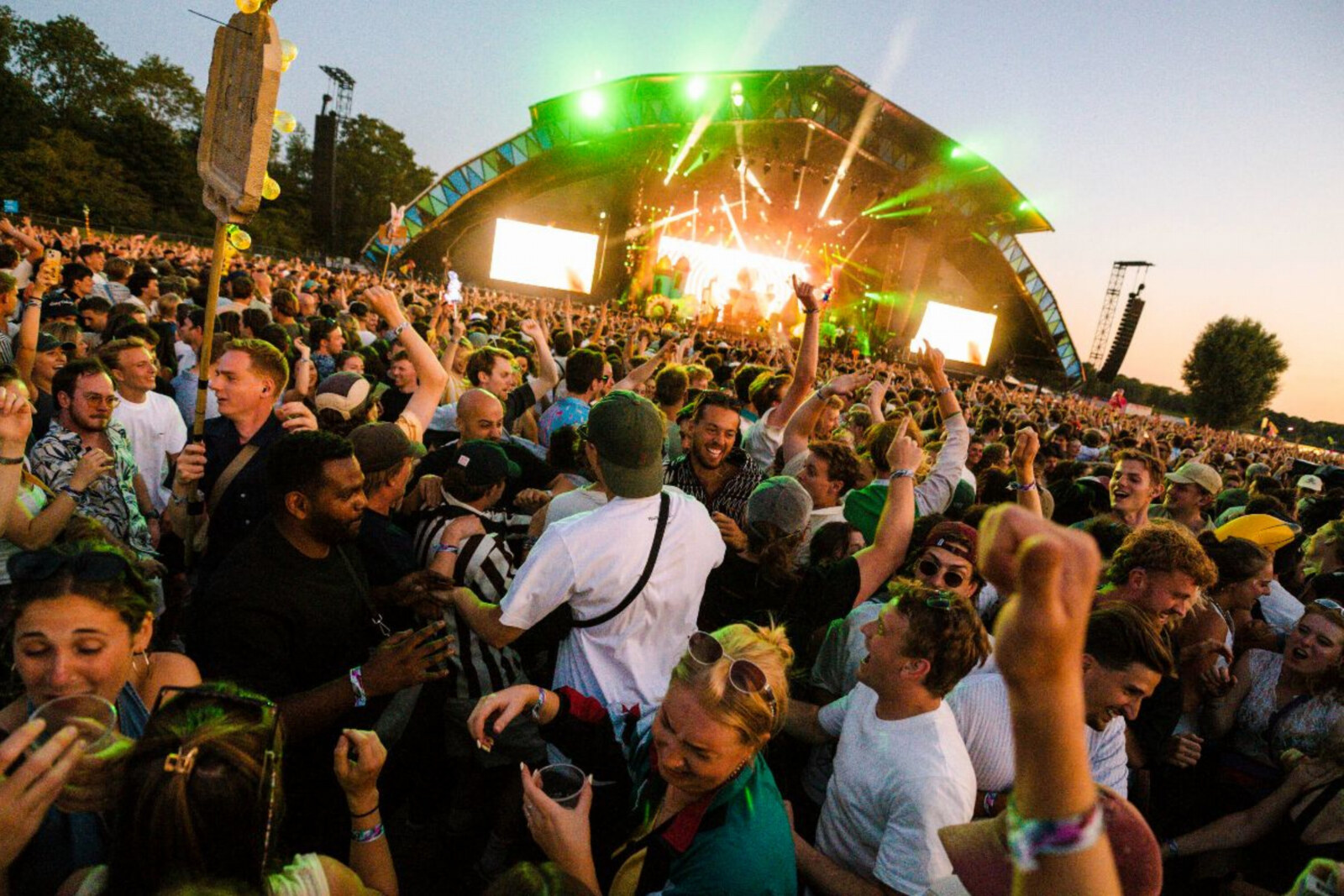 Down The Rabbit Hole: eerste bevestigingen en start kaartverkoop