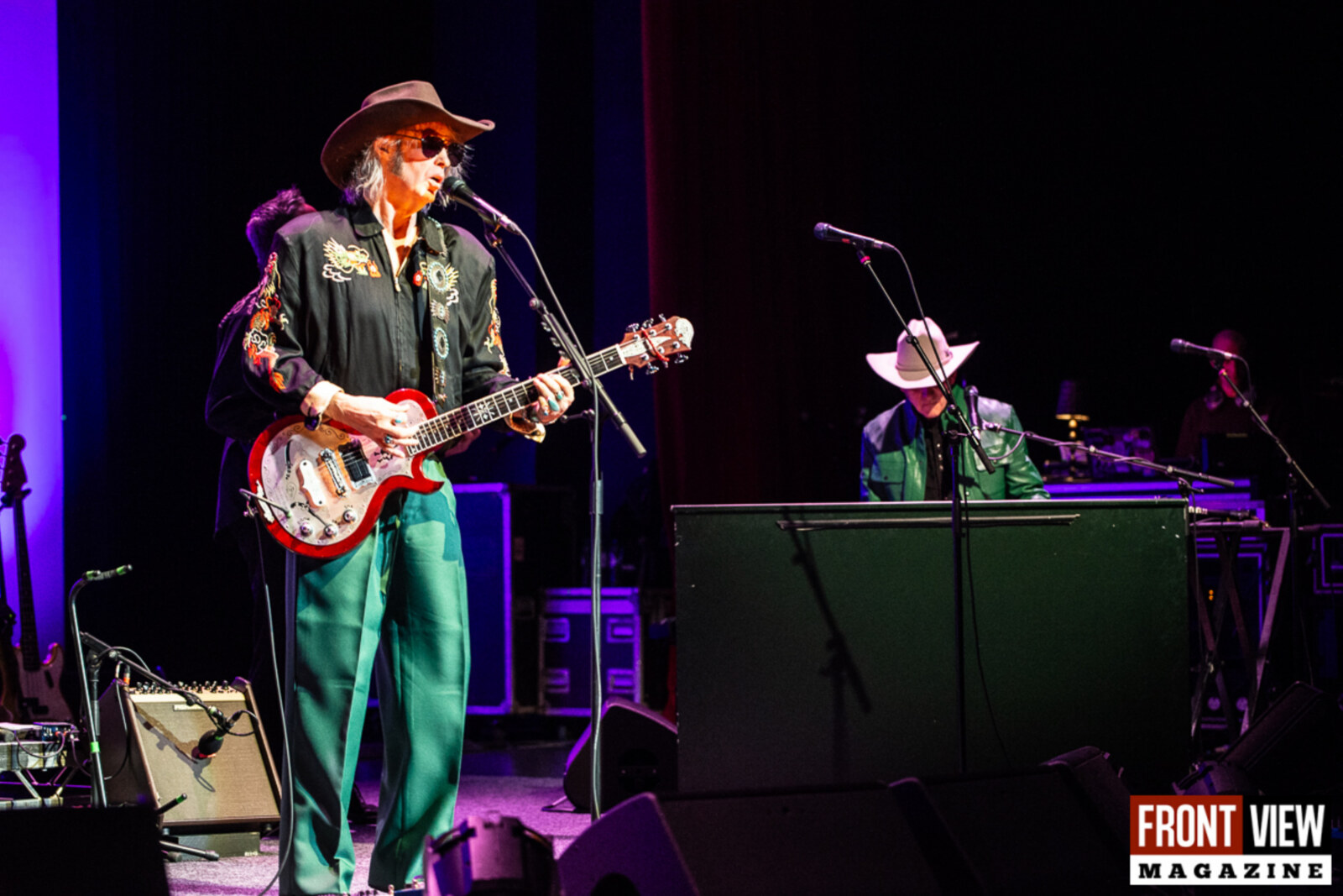 The Waterboys featuring Steve Earle met The Fisherman’s Blues Revue tour op 10 september naar AFAS Live