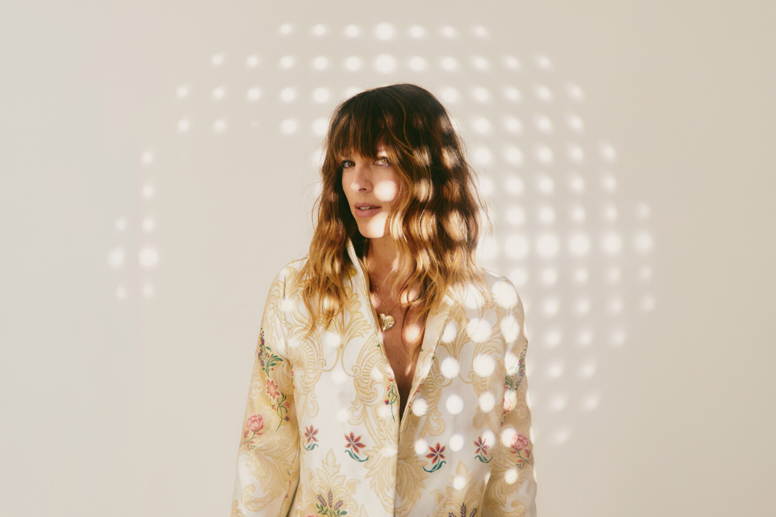 Melody's Echo Chamber releases new single "The House That Doesn't Exist"