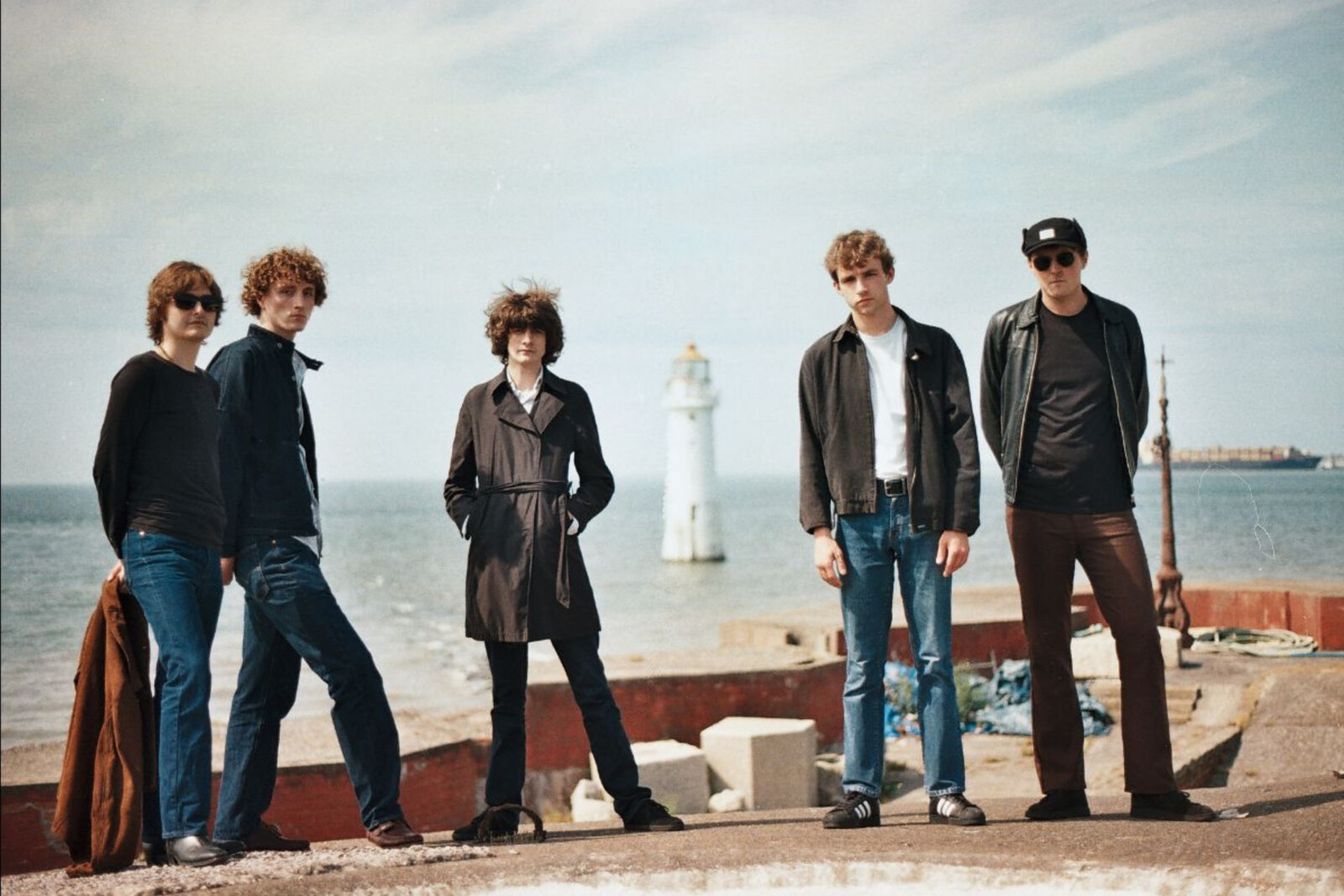 The Dream Machine achieve 'wall-of-sound' splendour with 'Things That Make Us Cry'