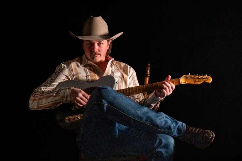 Country Music Prodige Zach Top Announces European Tour For February & March 2026