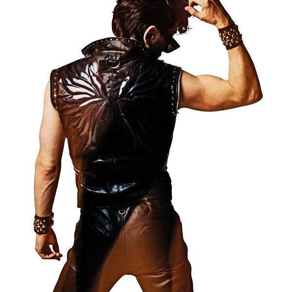 Des Rocs Shared Theatrical New Video For Rock Anthem “When The Love Is Gone”