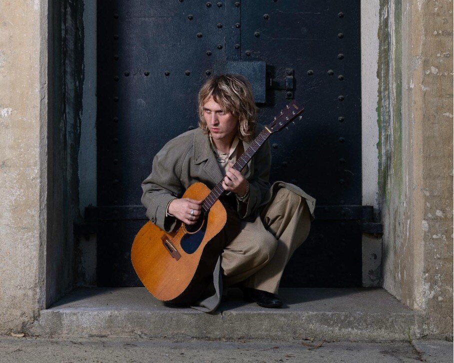 Cole Berliner Signs to Drag City with Debut Album "The Black Door" out 29 May