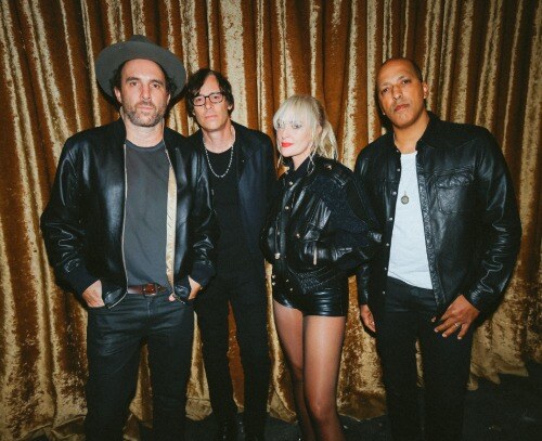 Metric brengt LP Romanticize The Dive uit