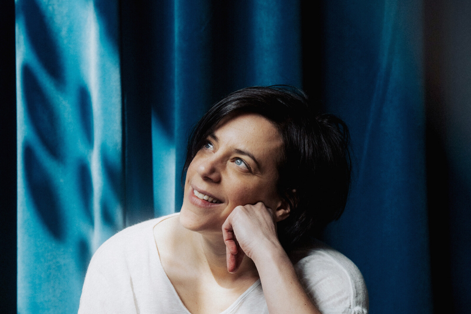 Paulette Verlée shares "Tiens"