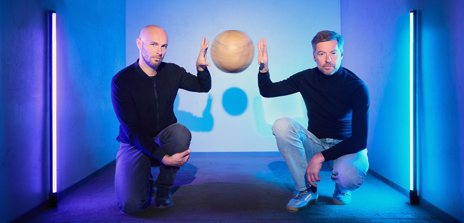 Bart Schols en Karel Van Mileghem lanceren theatertour 'Afspraak met de Toekomst'