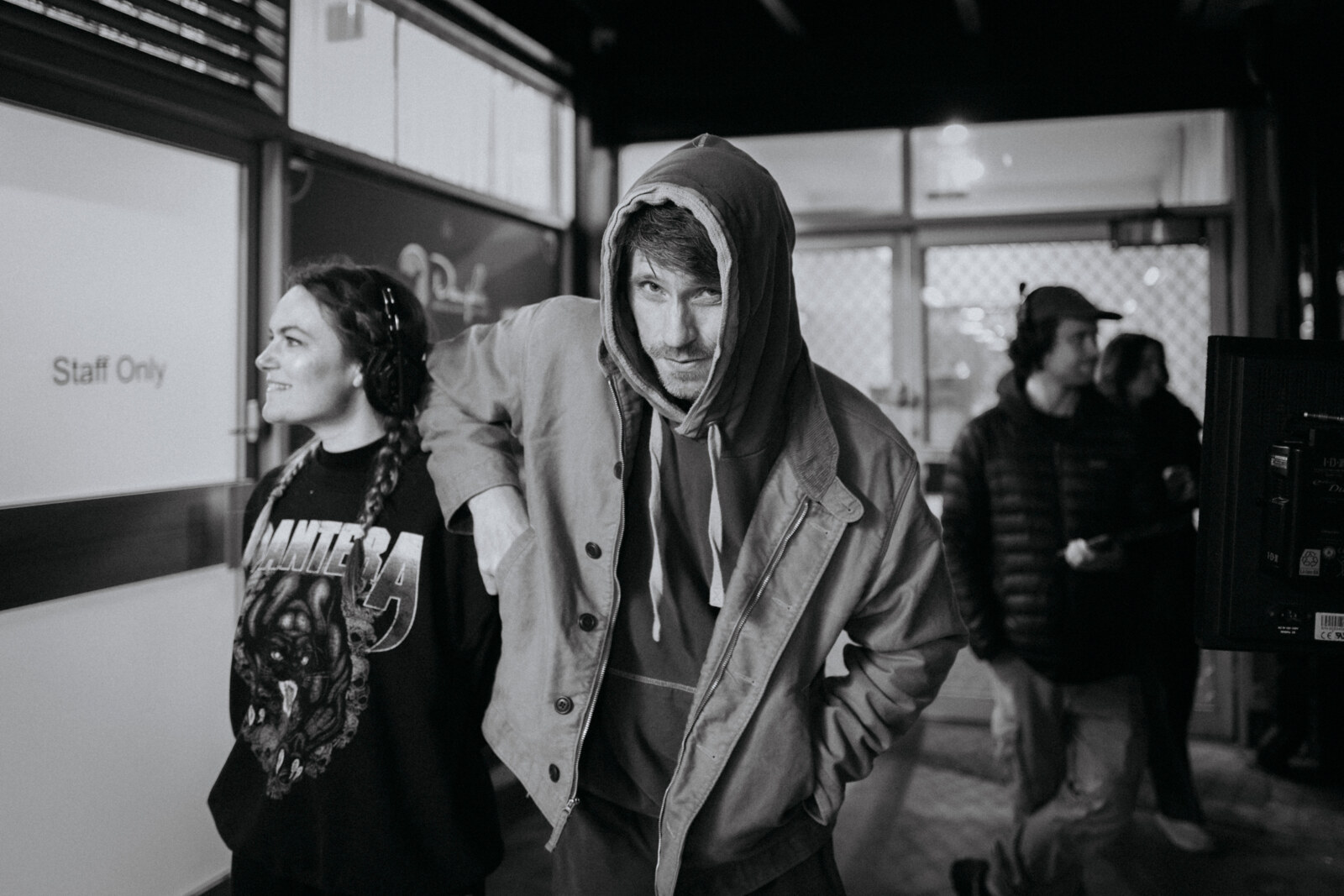 'Karaoke Bar' by Angus & Julia Stone