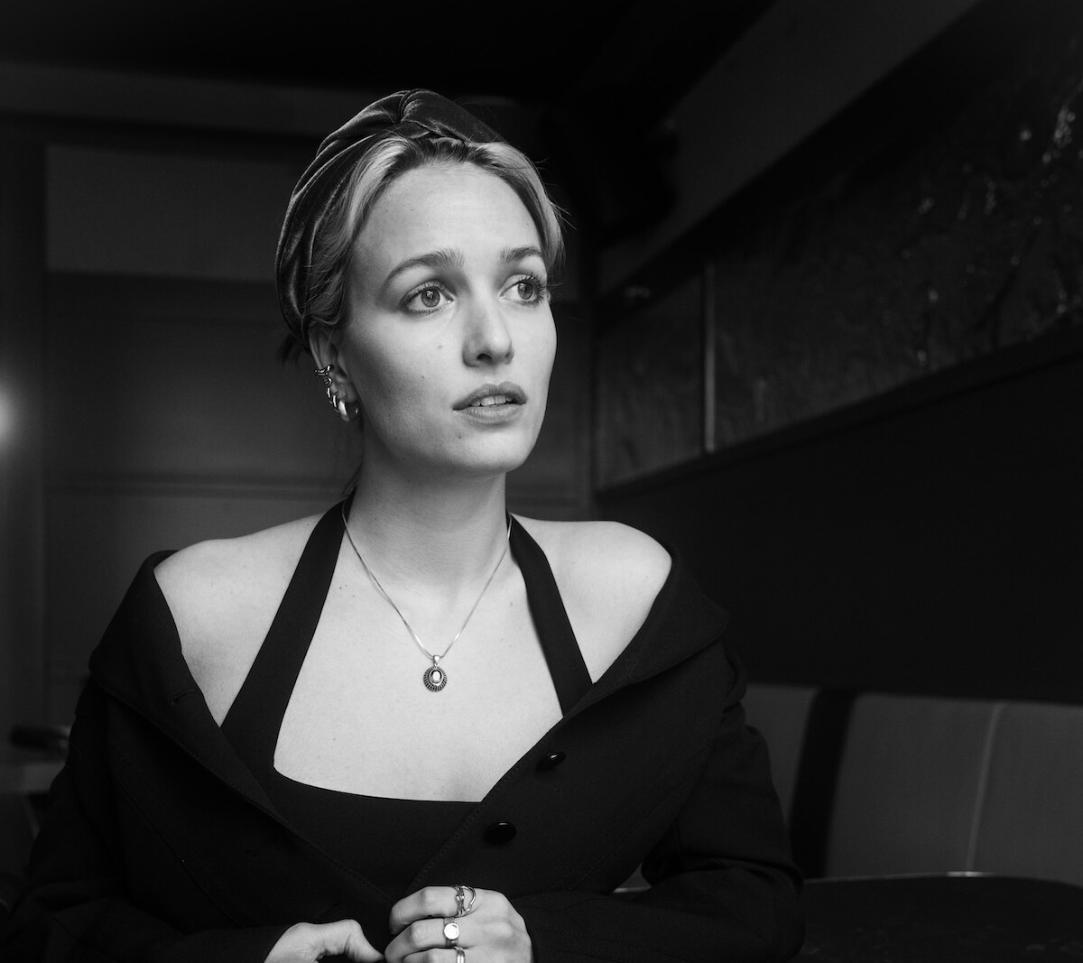 Resa Saffa Park unveils haunting new single 'Love Is a Lonely Feeling'