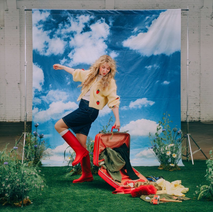 Judith kondigt debuutalbum aan "Panic first!"