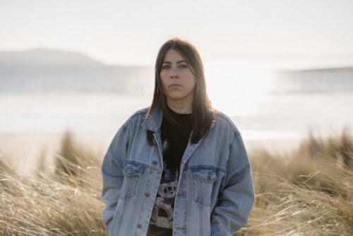 Sorcha Richardson kondigt album aan met single Illinois Again