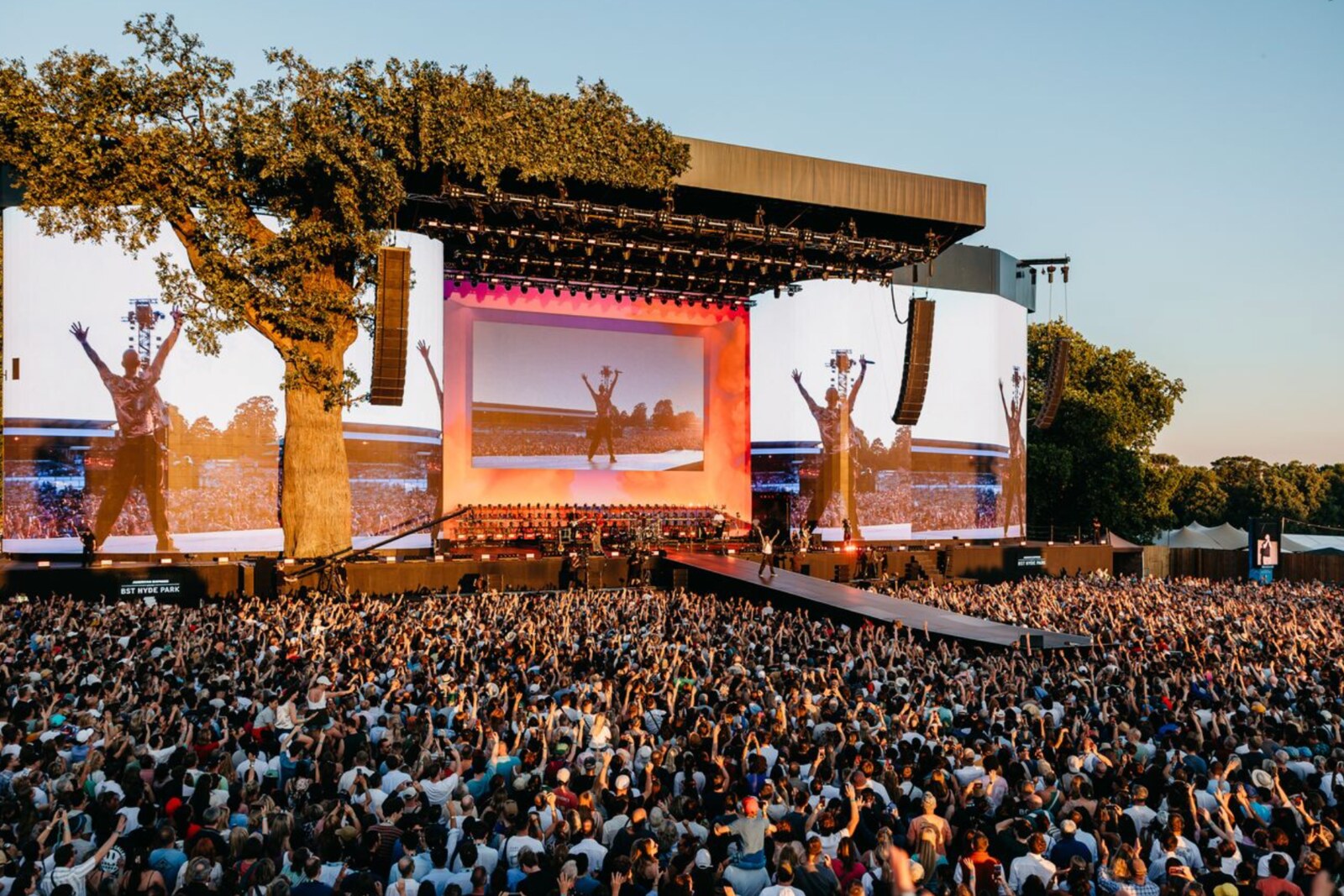 BST Hyde Park - Maroon 5 close day three in spectacular style, alongside OneRepublic, Jess Glynne, Ella Eyre + more