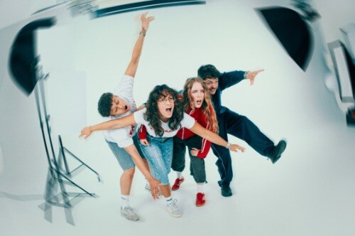 BERTHAJU lanceert single How Does It Feel?