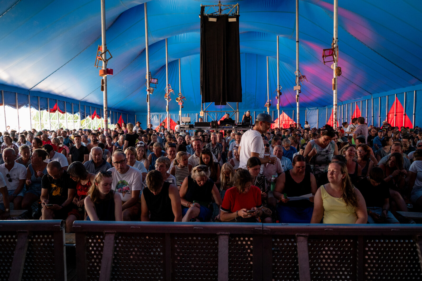 Festival Dranouter op volle toeren: volledig uitverkocht