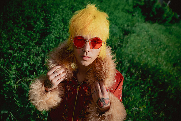 Texas Bred + North Carolina-Based Alternative Pop Provocateur (And Russell Crowe Collaborator) Brake  Signs With Better Noise