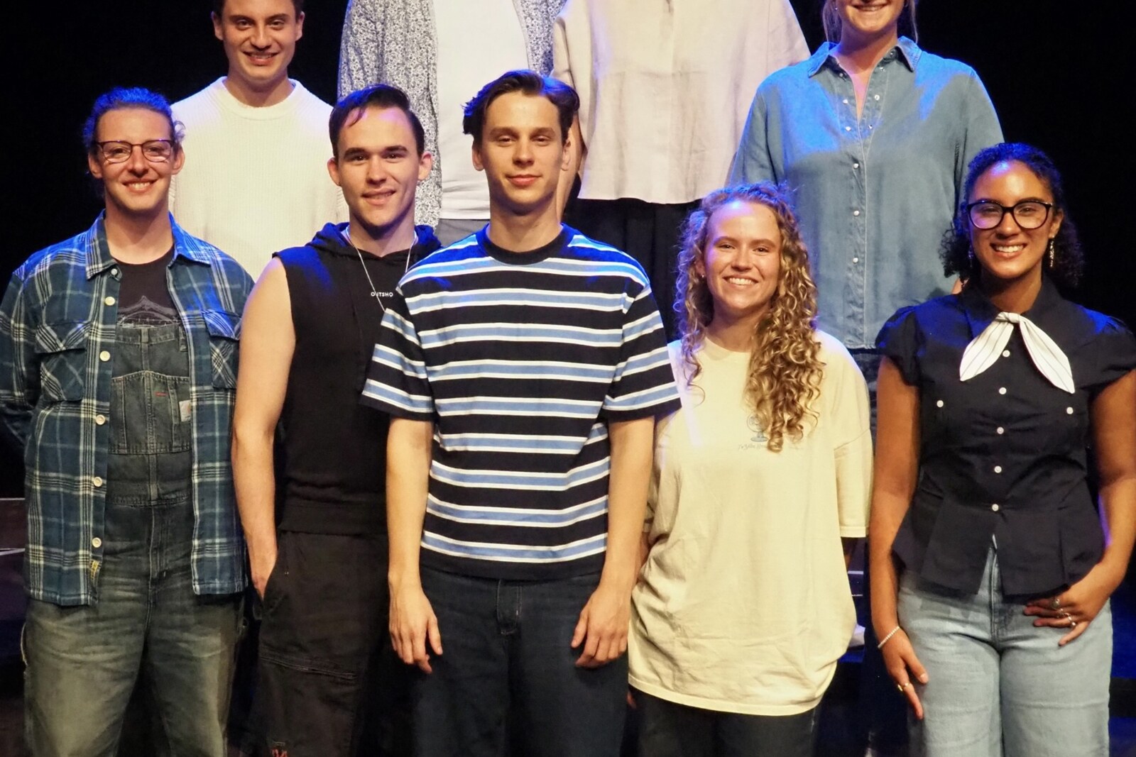Dear Evan Hansen geeft eerste muzikale voorproef met voltallige cast: “Een verhaal over de zoektocht naar verbinding”