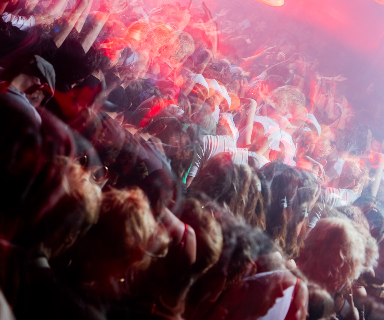 Listen festival 2026: het festival voor elektronische muziek dat Brussel in een reusachtige dansvloer verandert