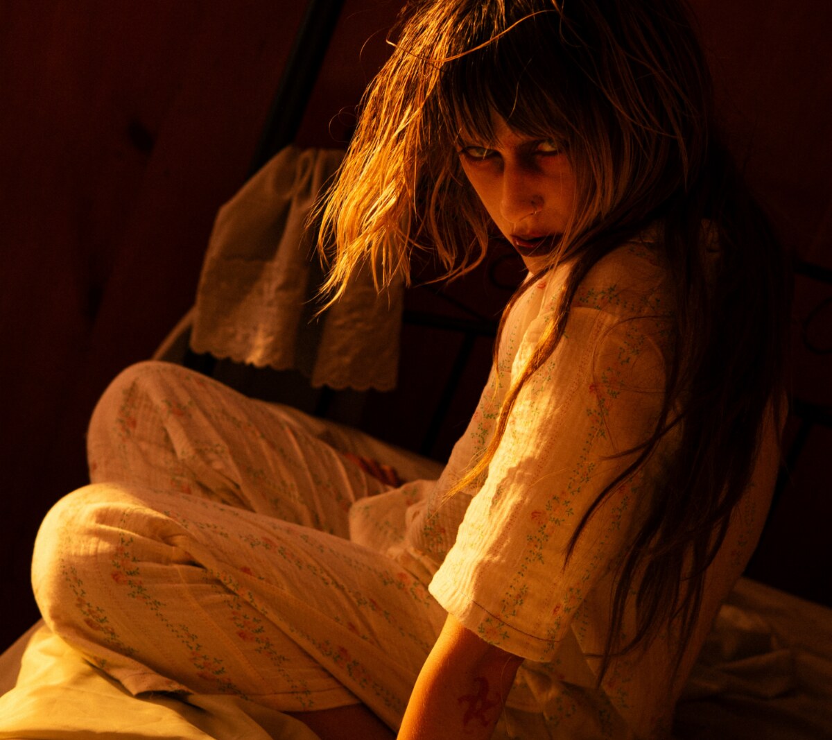LA indie artist brookelen exorcises demons on "hide" with video and explores the underside of darkness on third EP